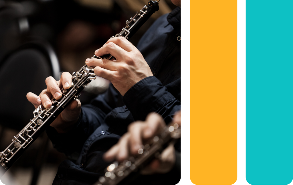 Musical Jobs cadru orchestra solist cantand la clarinet